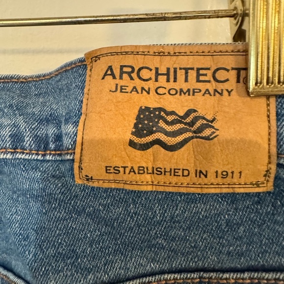 Architect Men's Relaxed Blue Jeans - Picture 6 of 6